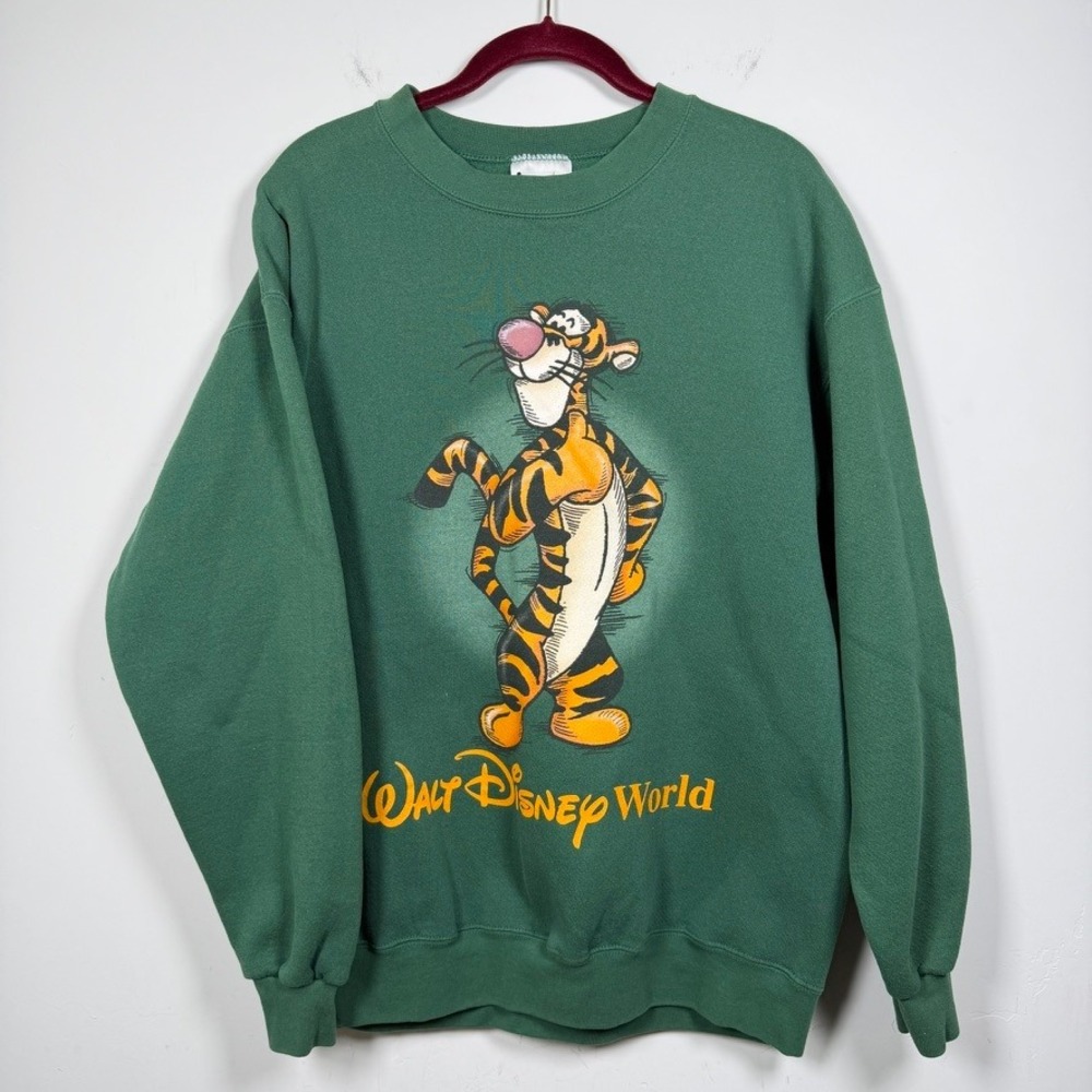 Vintage Walt Disney World Tigger Crewneck Sweatshirt Unisex Large 90s Graphic